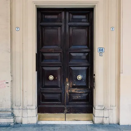 公寓 Indipendenza Mansion Centre *