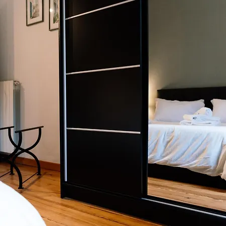 Indipendenza Mansion Centre Apartment *